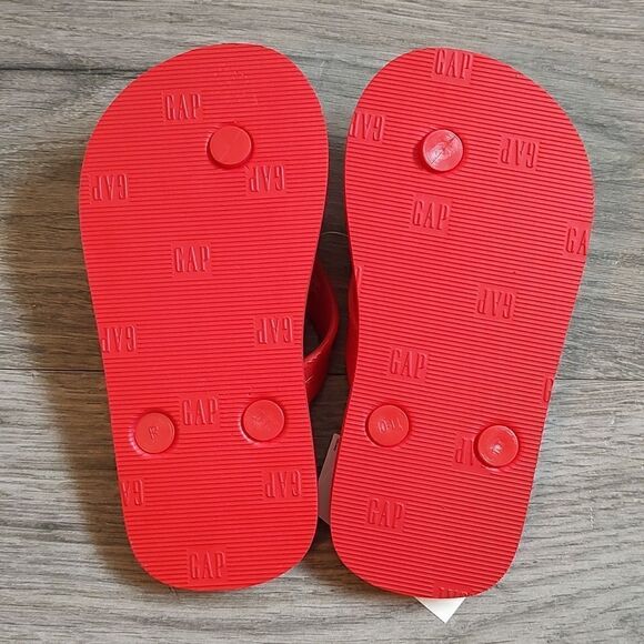 New With Tags Gap Kids / Star Wars™ Red Size 10/11 Flip Flops‎ - Picture 7 of 10